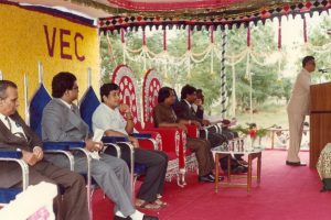 The foundation stone for the library at Vellore Engineering College was laid by Chief Guest Mr. M. GopalaKrishnan, Chairman and MD of Indian Bank, on December 22, 1994.