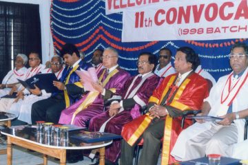 The 11th annual convocation of Vellore Engineering College was held in 1999.