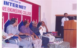 A workshop on the Internet was held at Vellore Engineering College in 1996, exploring the digital horizon and its vast possibilities.