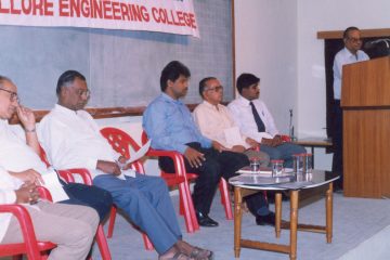 Photos were taken at the Entrepreneurship Program conducted at Vellore Engineering College on February 12th to14th, 1998