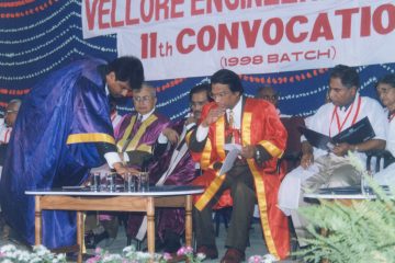 The 11th annual convocation of Vellore Engineering College was held in 1999.