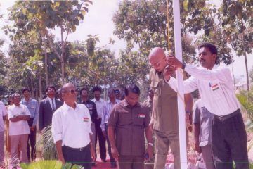 Republic Day was celebrated at VEC on January 26, 1998, with Chief Guest Cho. Ramaswamy.