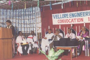 Vellore Engineering College's 1995 convocation ceremony was graced by Justice S.Jegadeesan and Kumar Rajarathinam, judges of the Madras High Court and Karnataka High Court, respectively