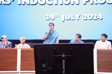 Tmt. Archana Patnaik, I.A.S. speaking at 24th July Freshers' Induction Programme 2024