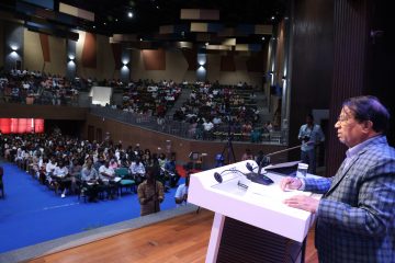 Dr. Sekar Viswanathan sir given an Inspiring speech at second day (11-07-2024) of freshers induction programme.