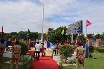 Hoisting flag at kargil vijay diwas event.