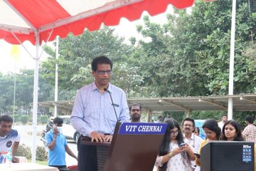 Dr. Sekar Viswanathan graced the event of mini marathon on march 5th and given a speech.