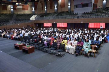 Dr. Sekar Viswanathan graced the VIT Law Students Farewell Event on 03rd May 2024