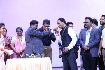 Dr. Sekar Viswanathan graced the VIT Law Students Farewell Event on 03rd May 2024