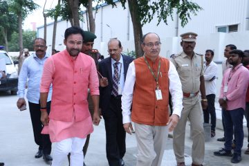 Welcoming Shri G. Kishan Reddy to the 1st day of convocation 2024