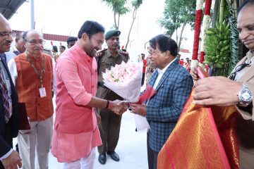 Welcoming Shri G. Kishan Reddy to the 1st day of convocation 2024