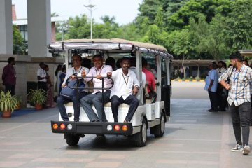 Dr. Sekar Viswanathan, Vice President, flagged off the ECO-RIDE service.