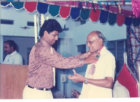 Vellore Engineering College - March 1990- Garlanding T.C. Mohan, V.C, Annamalai University -College Day Function